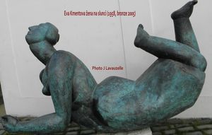 Photo Jacky Lavauzelle Eva Kmentova žena na slunci (1958, bronze 2005) (1)